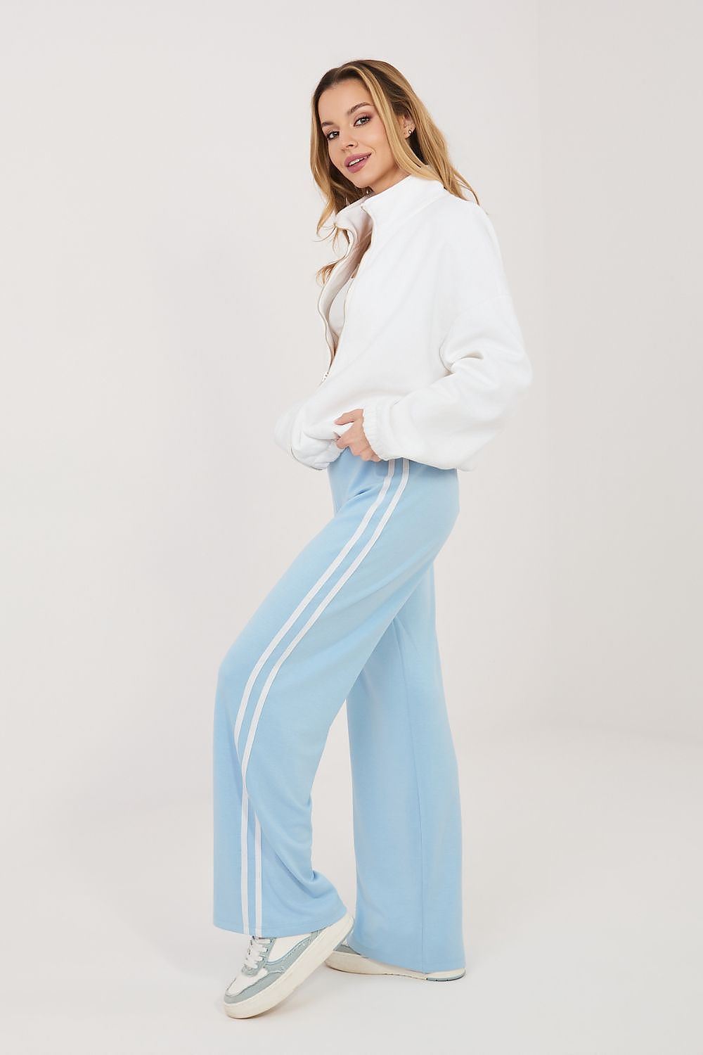  Tracksuit trousers model 226157 Relevance 