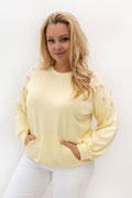  Plus size sweatshirt model 228061 Relevance 