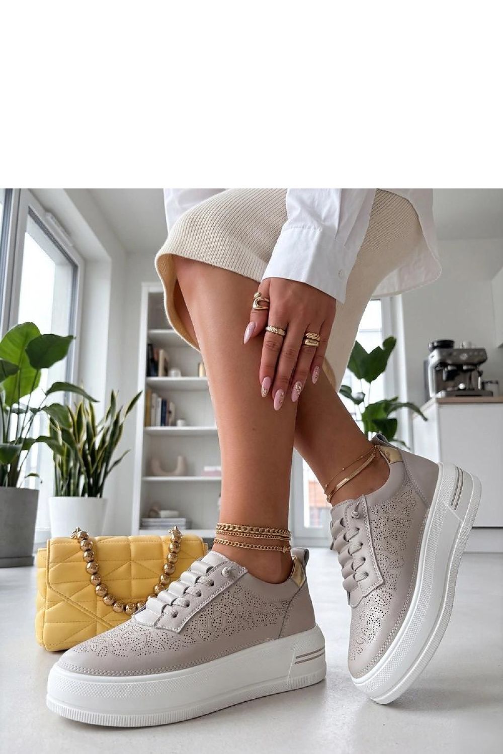  Platform sneakers model 228210 Solea 